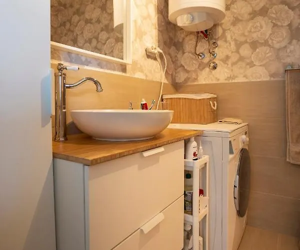 Zuri-sea Wiev * Zambratija (Istria)